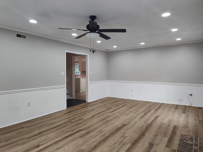 Building Photo - Beautiful home located in a Cul-de-Sac in the Terrabrook Community!