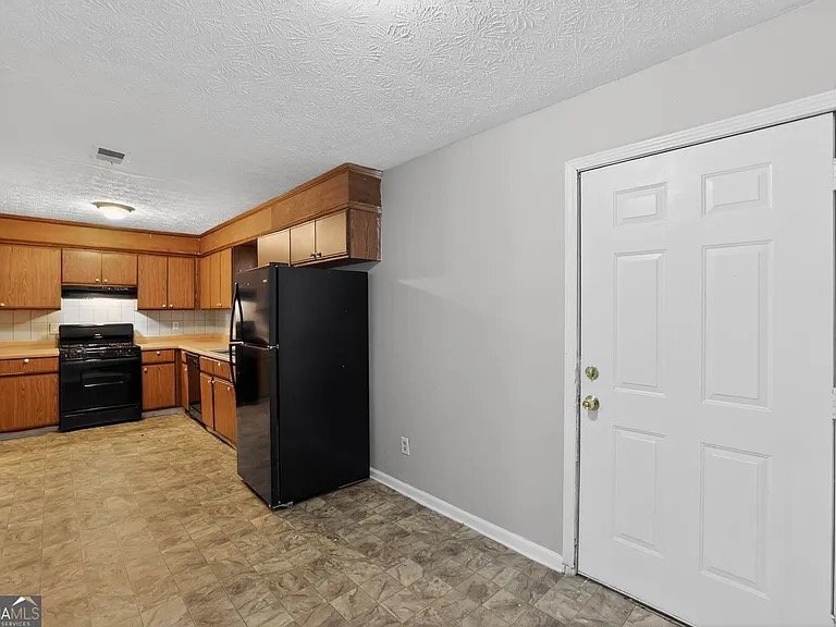 Building Photo - 1009 Salisbury Trail