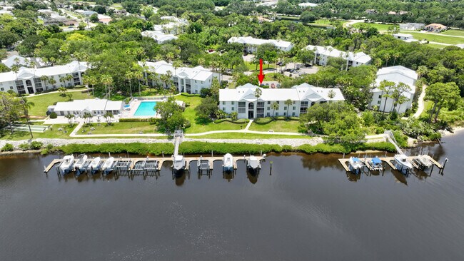 Building Photo - 2512 SE Anchorage Cove