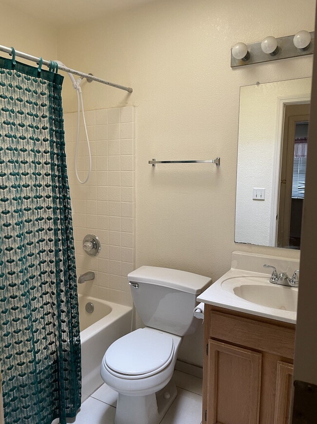 Building Photo - 3057 Manny Aguilera Dr