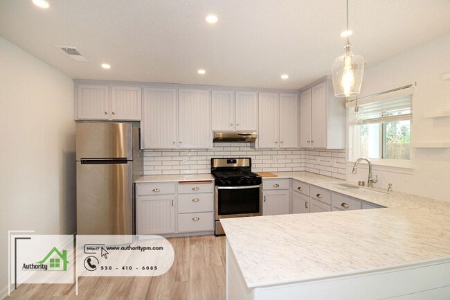 Building Photo - 966 Partridge Dr