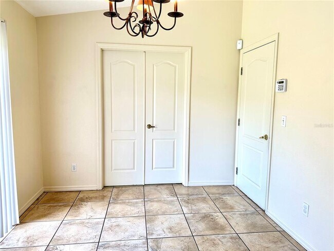 Building Photo - 4416 Redcoat Dr
