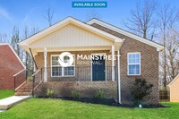 Building Photo - 1013 Manor Dr