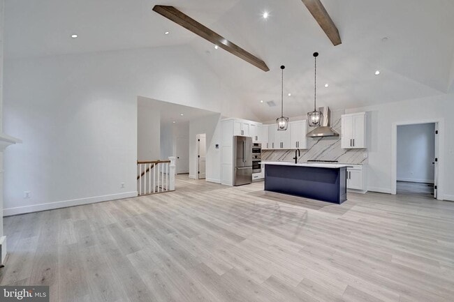Building Photo - 8179 Bodkin Ave