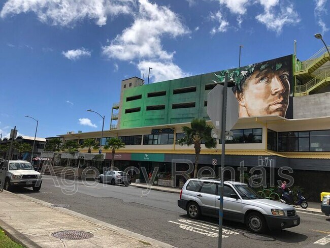 Building Photo - 600 Ala Moana Blvd