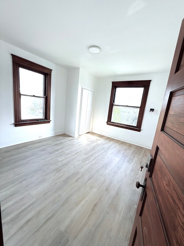 Building Photo - 2241 Burnet Ave