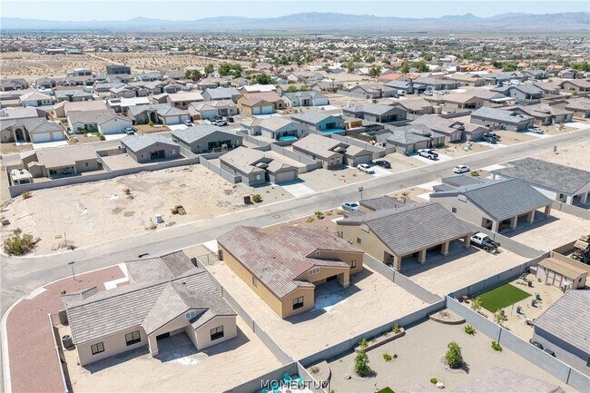 Building Photo - 2213 Hayden Way