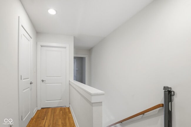 Building Photo - 228 E St Joseph St