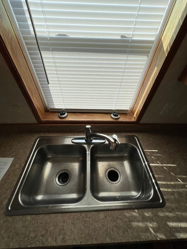 Building Photo - 3 Bedroom 2 Bath Modular Home with Many Amenities & Storage Shed