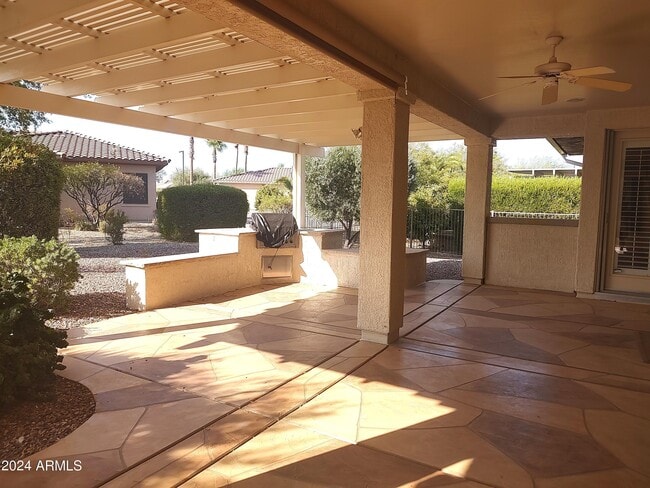 Building Photo - 17214 W Hermosa Dr