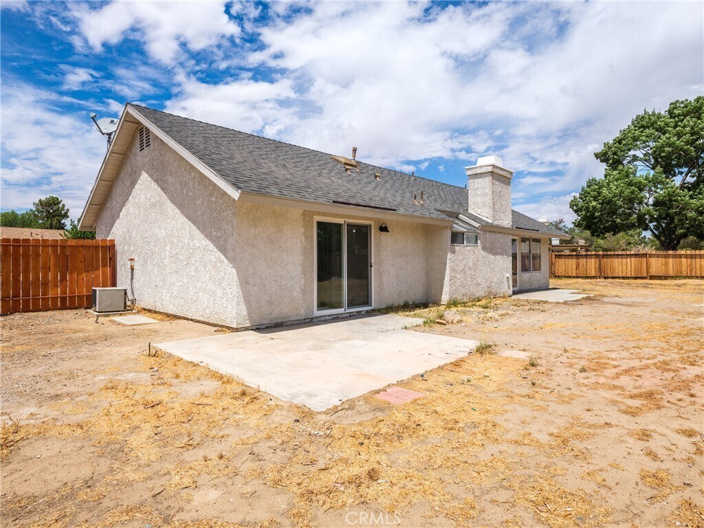 Building Photo - 15119 Haddington Way