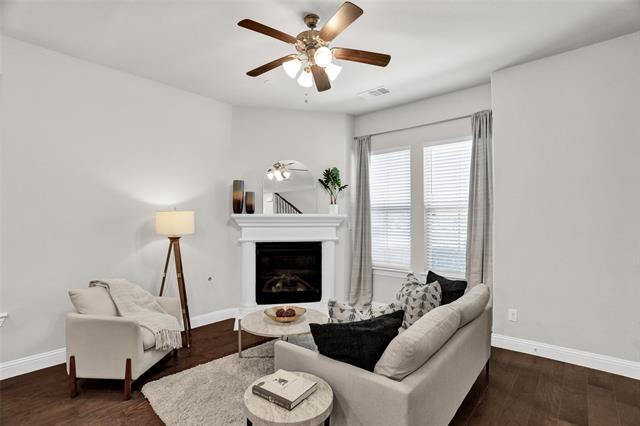 Building Photo - 4206 Shavano Dr