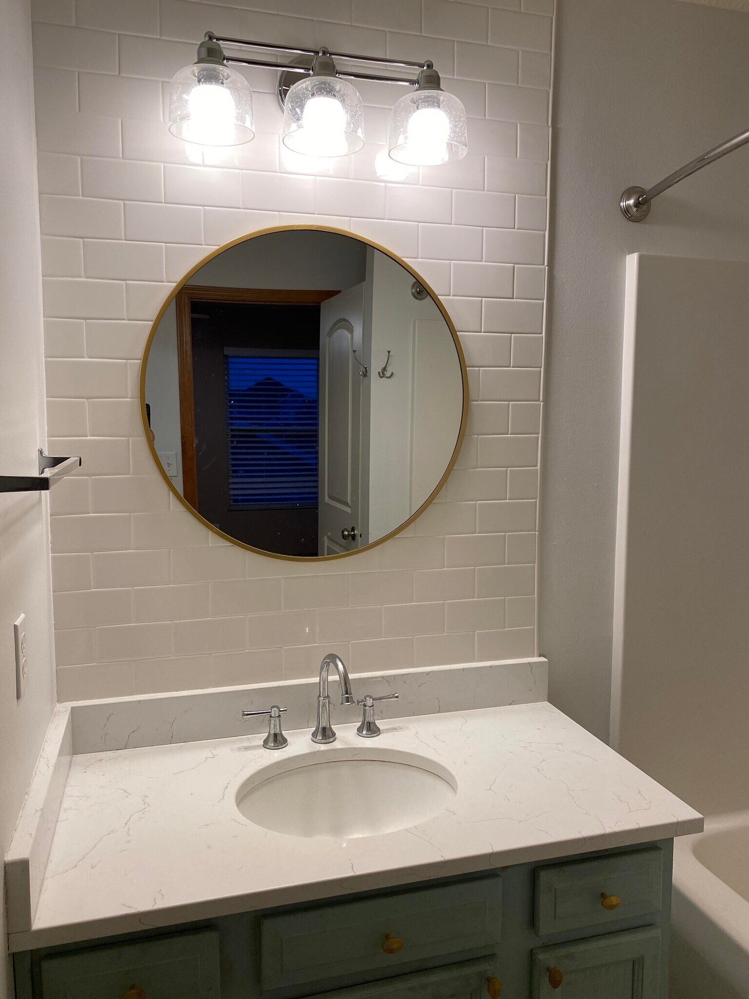 Building Photo - 2011 SW Reunion Cir