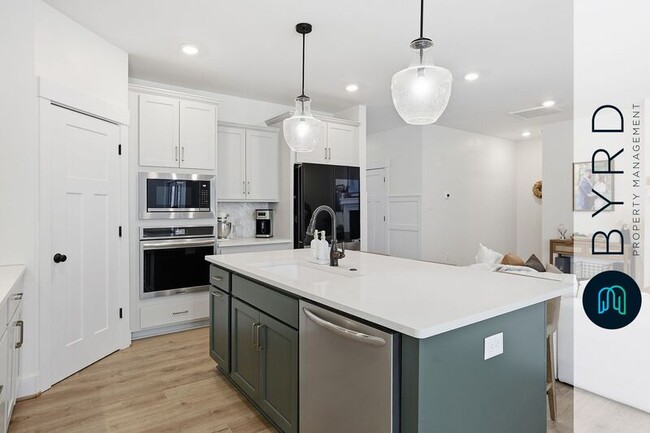 Building Photo - 8406 Freebridge Rd