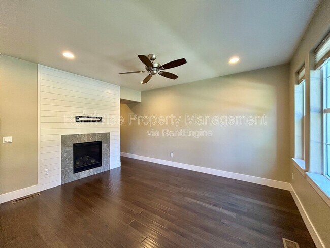 Building Photo - 3712 S Caddis Pl