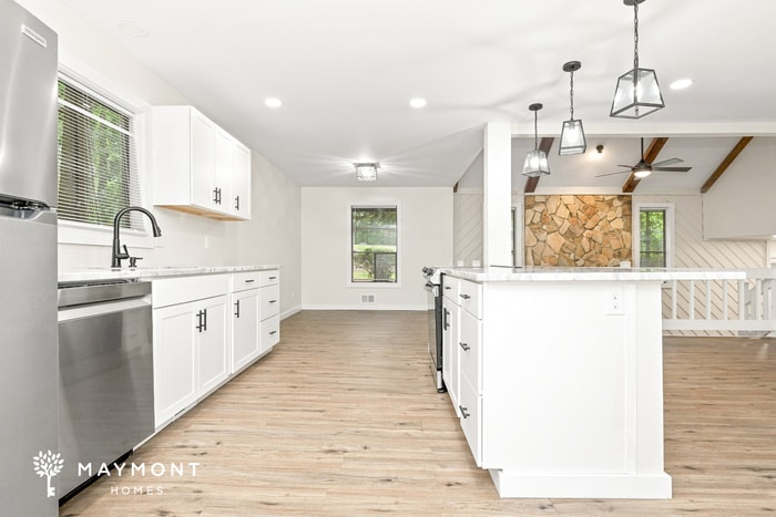 Building Photo - 600 Ponderosa Ct
