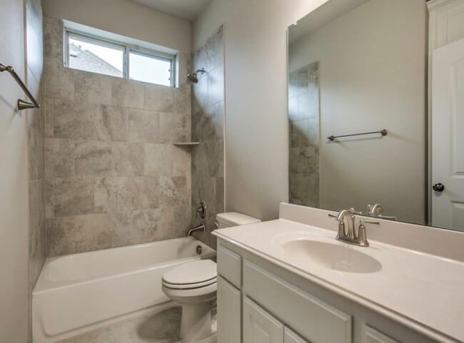 Building Photo - 6812 Humboldt Pl