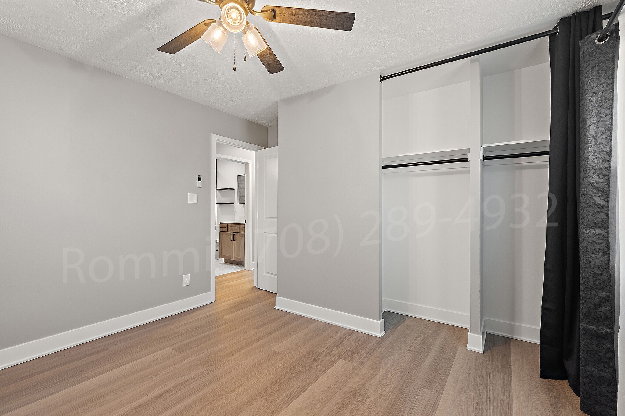 Primary Bedroom - 3631 165th St