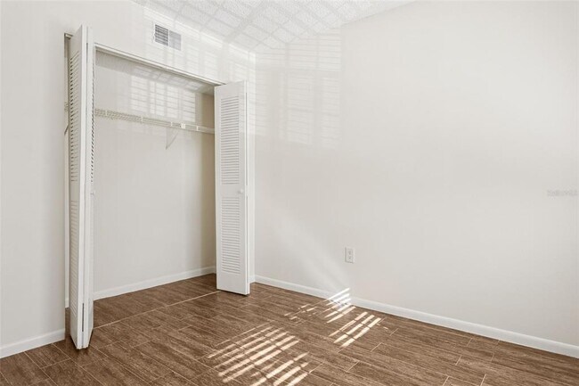 Building Photo - 2690 Coral Landings Blvd