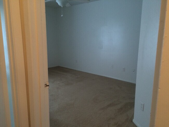 Building Photo - 2617PR