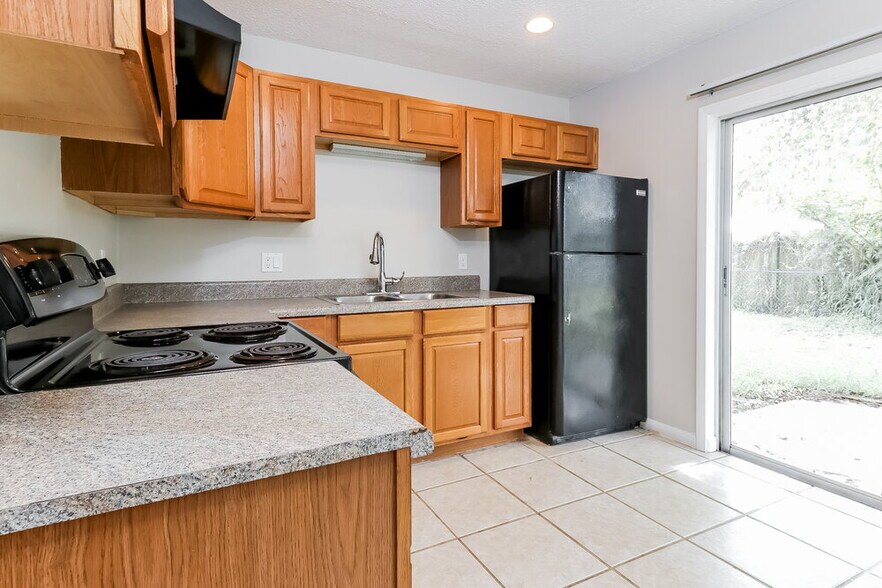 Building Photo - 1211 SE Sea Oat Ln