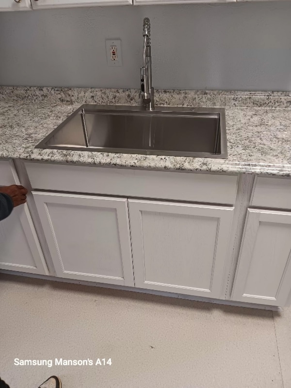 Building Photo - 1010 N Pinckney St