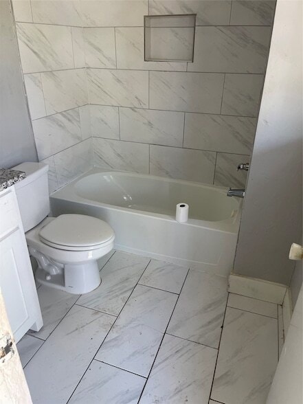 Building Photo - 402 S Pearl St