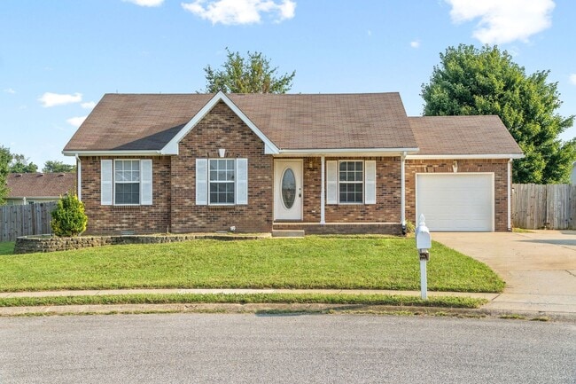 Primary Photo - Updated Three Bedroom Ranch!