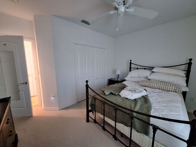 Building Photo - Lovely Villa in Gated Community in Venice