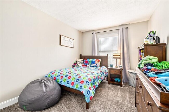 Building Photo - 143 Aberdeen Dr