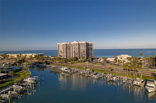 Building Photo - 1660 Gulf Blvd