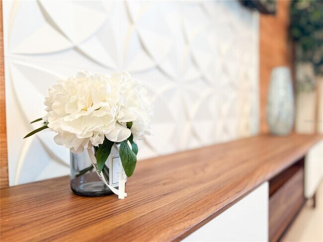 Building Photo - 2442 Dubai St