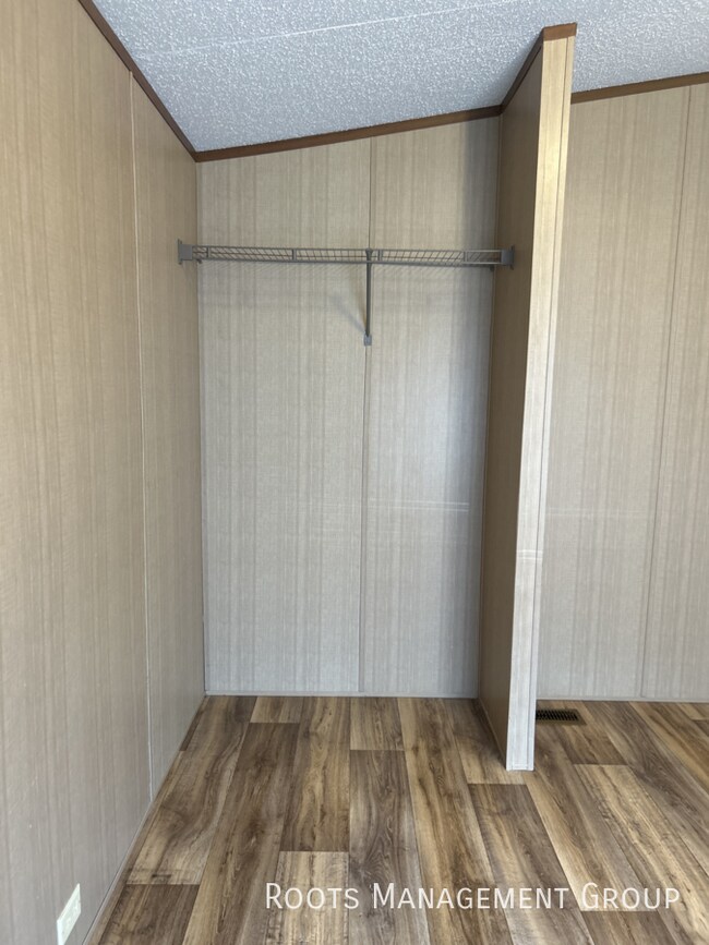 Building Photo - Eastern Villa Mhp