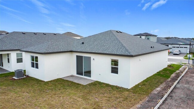 Building Photo - 4959 Shady Pnes Dr