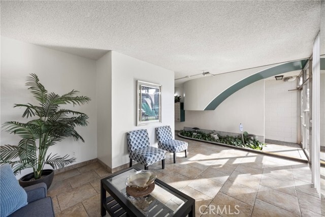 Building Photo - 3665 E 1st St