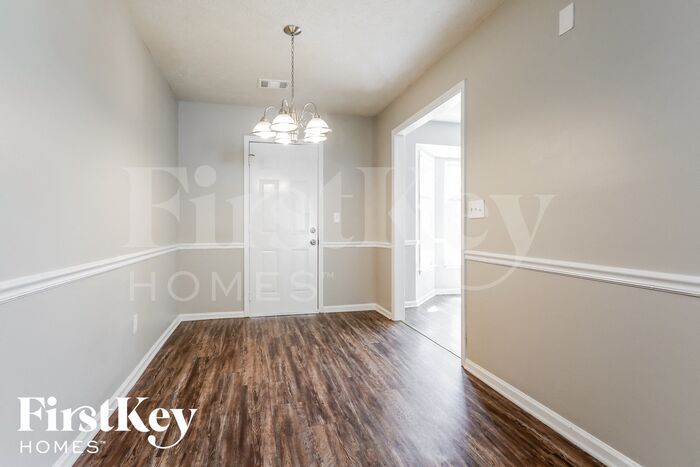 Building Photo - 64 Blanc Way