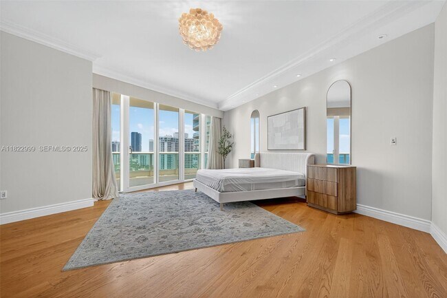 Building Photo - 20155 NE 38th Ct