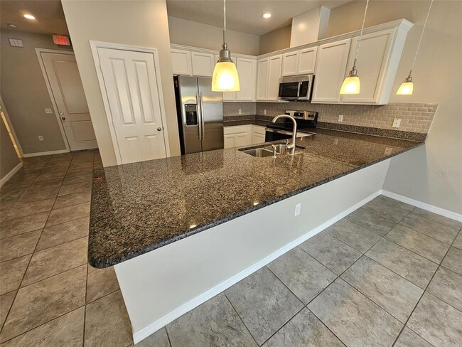 Building Photo - 5128 Crown Hvn Dr