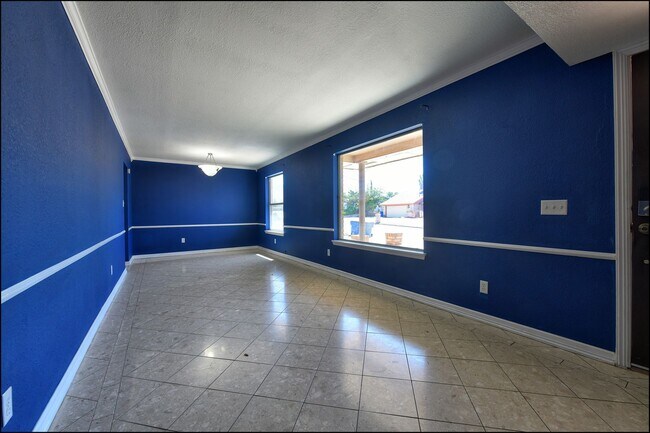Building Photo - Coming Soon!