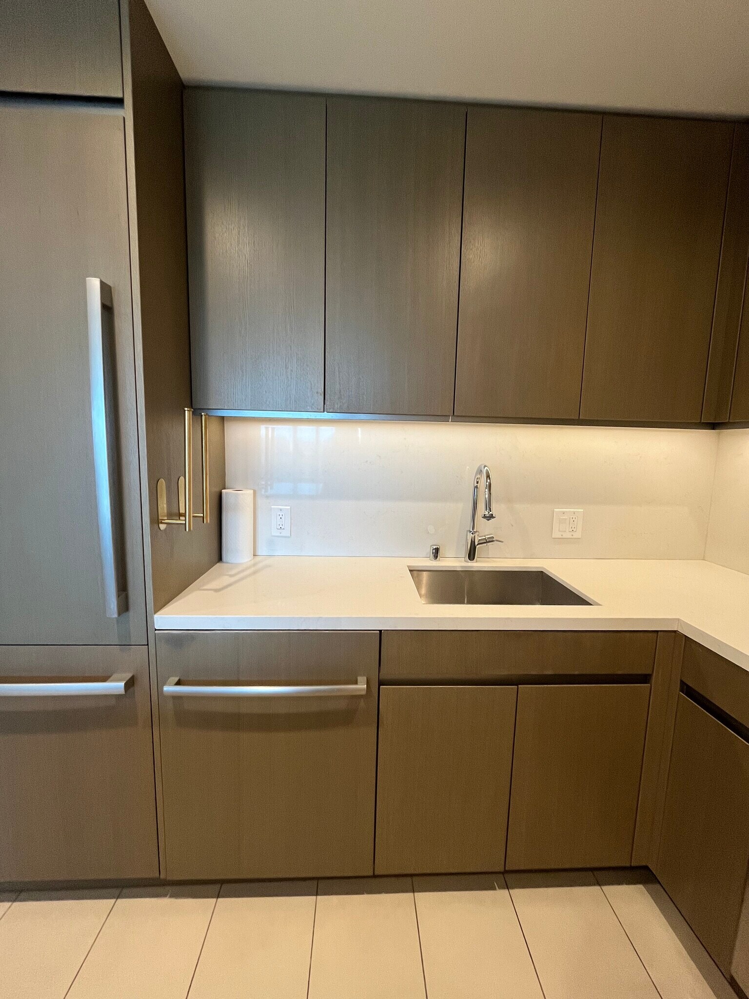 Building Photo - 889 Francisco St