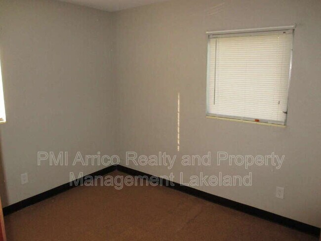 Building Photo - 1248 Woodland Ave
