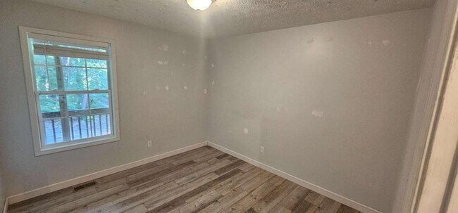 Building Photo - 7273 Rockmart Hwy