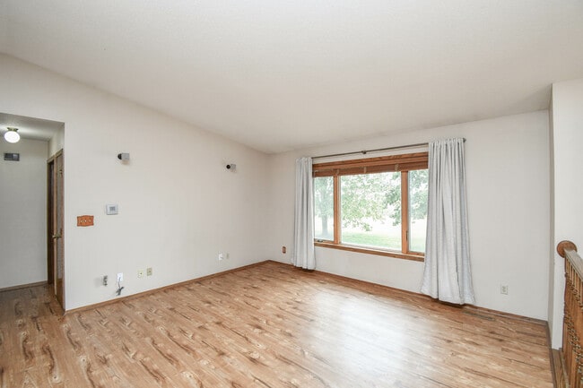 Building Photo - 26118 467th Ave