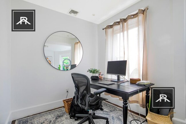 Building Photo - 2 bedroom in Brookline MA 02445