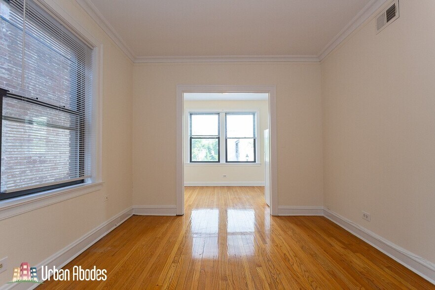 Building Photo - 342 Park Ave