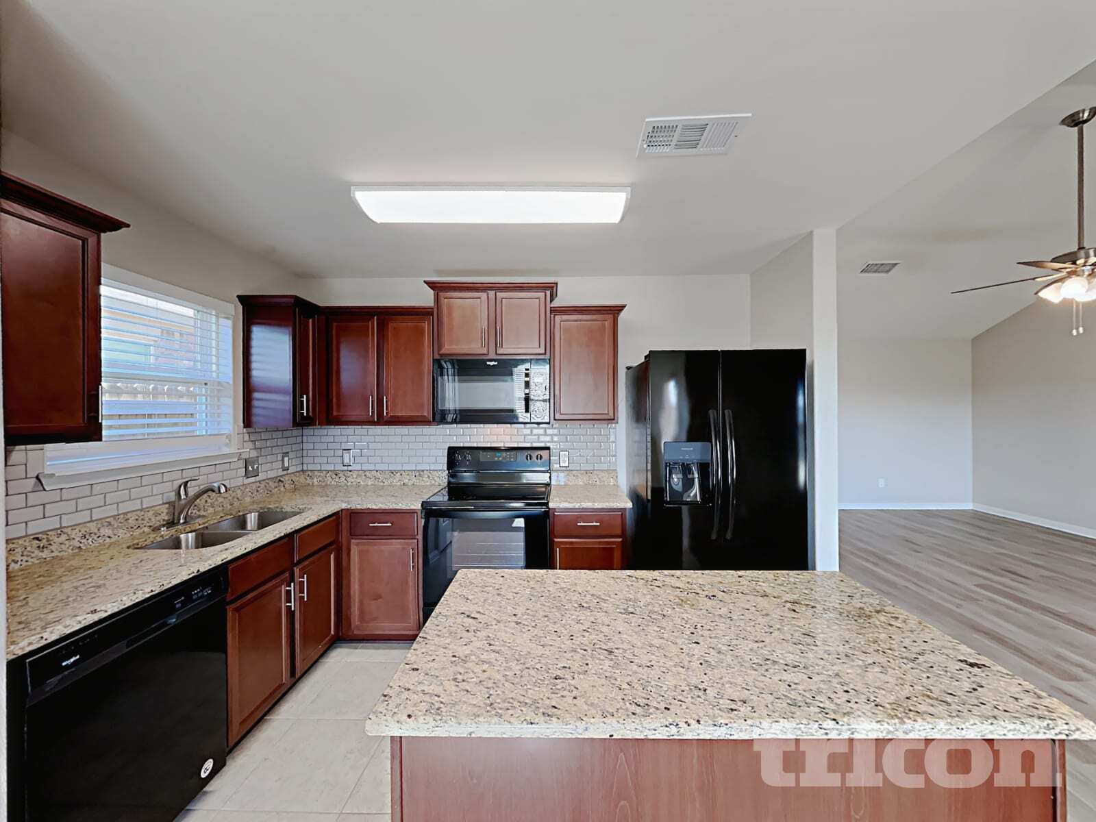 Building Photo - 108 Rushmore Ln