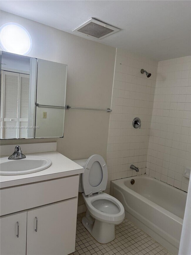 Building Photo - 5703 SW 72nd St