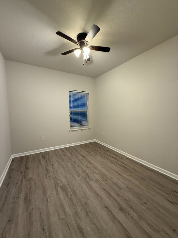 Building Photo - 334 Winter Bliss Ln