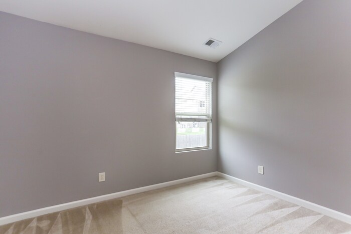Building Photo - 1048 Regency Dr NW