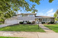 Building Photo - 7758 Sycamore Dr